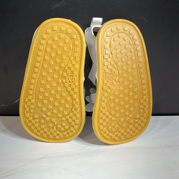 Unbranded Baby Sandals White sz 2 - Picture 8 of 8